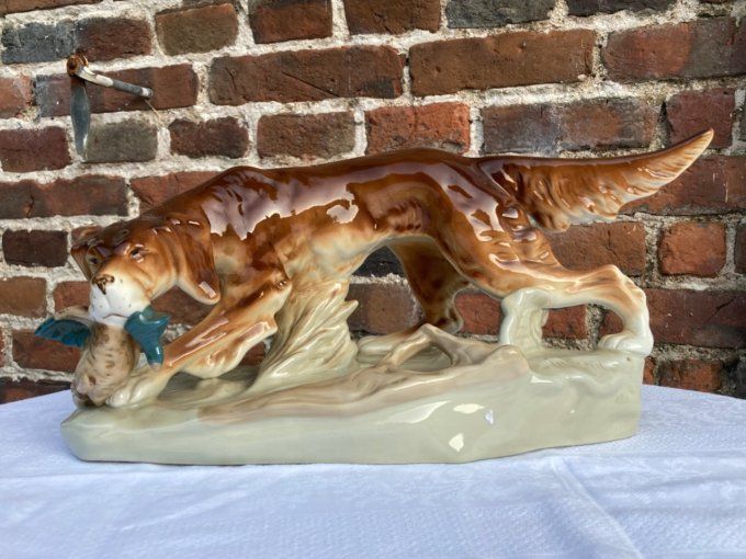 Chien de chasse en porcelaine  Royal Dux Bohemia